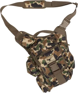 Avery Outdoors Messenger Bag – Durable Hunting & Travel Bag with Adjustable Shoulder Strap (Old School Camo)