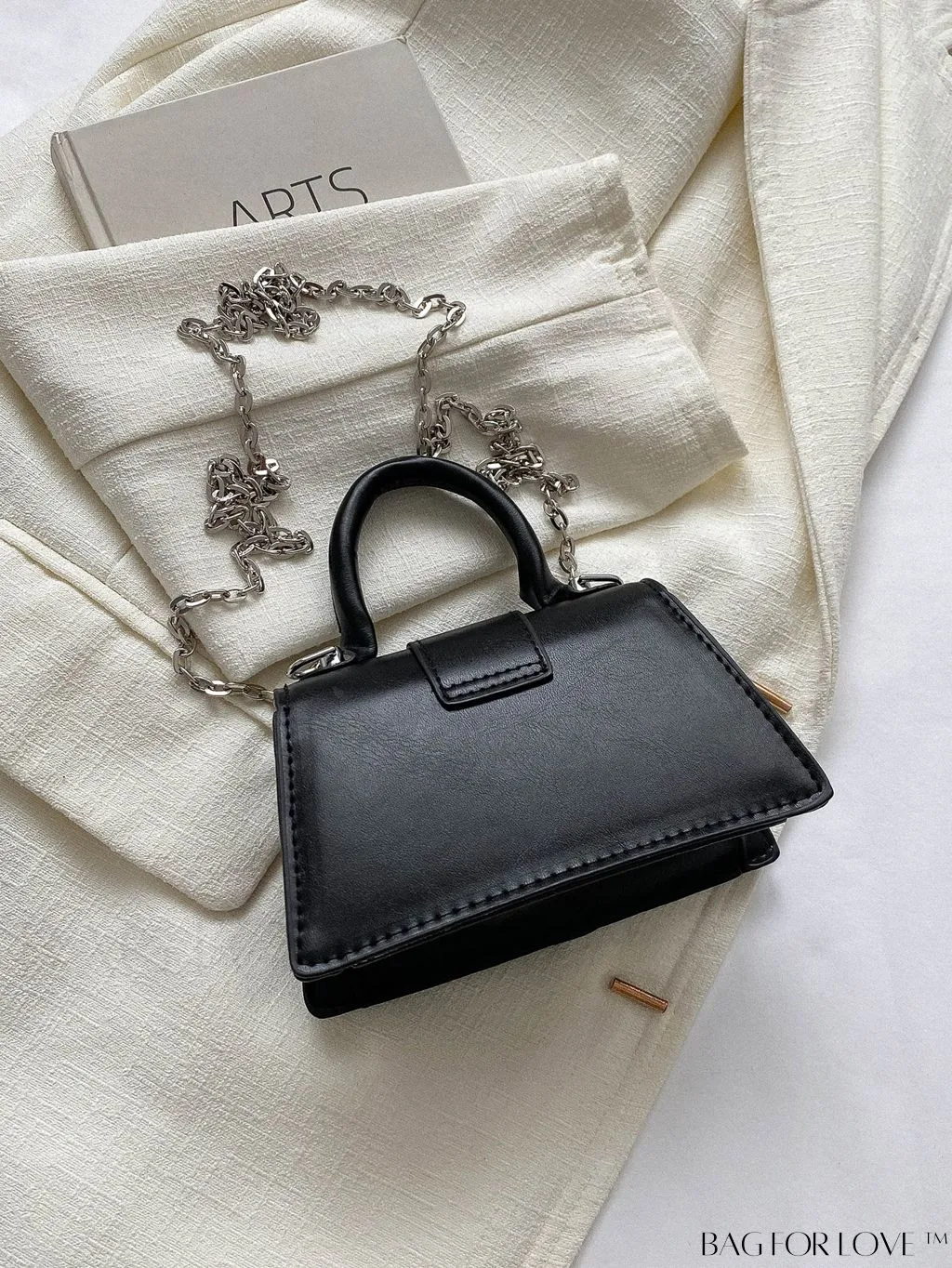 BagForLove - Compact Chain Square Handbag: Perfect for Phones, Lipstick, and Keys