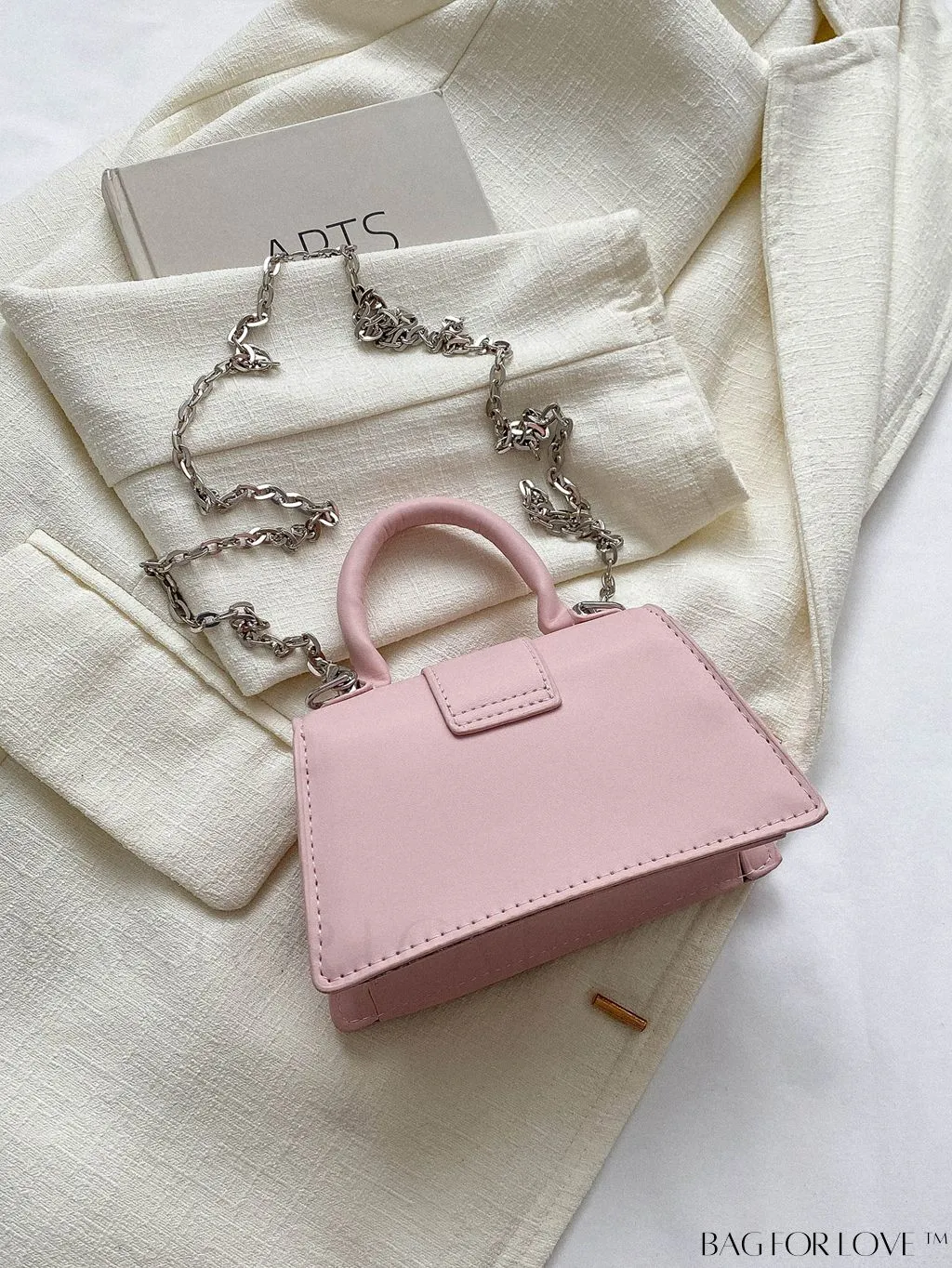 BagForLove - Compact Chain Square Handbag: Perfect for Phones, Lipstick, and Keys
