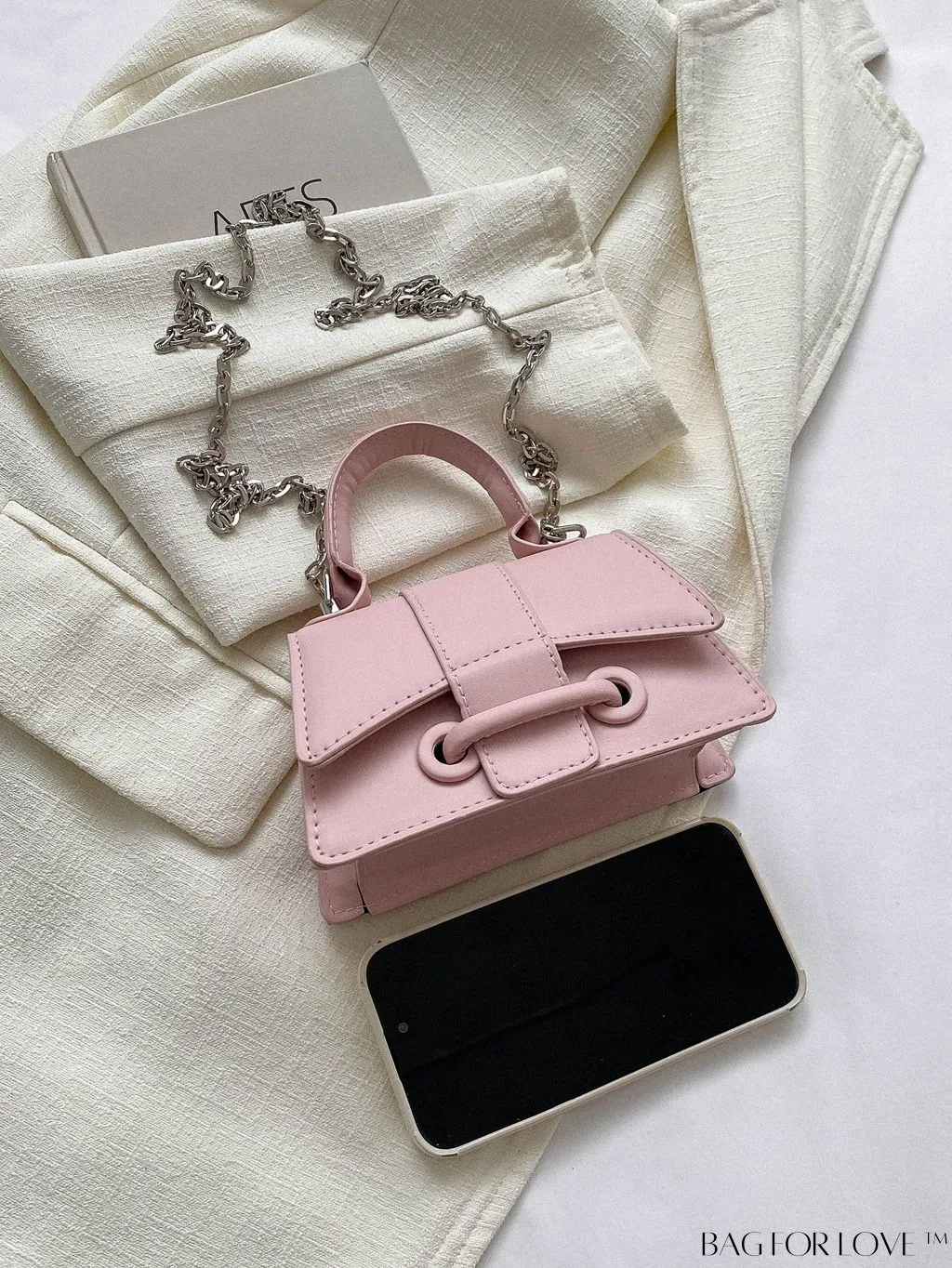 BagForLove - Compact Chain Square Handbag: Perfect for Phones, Lipstick, and Keys