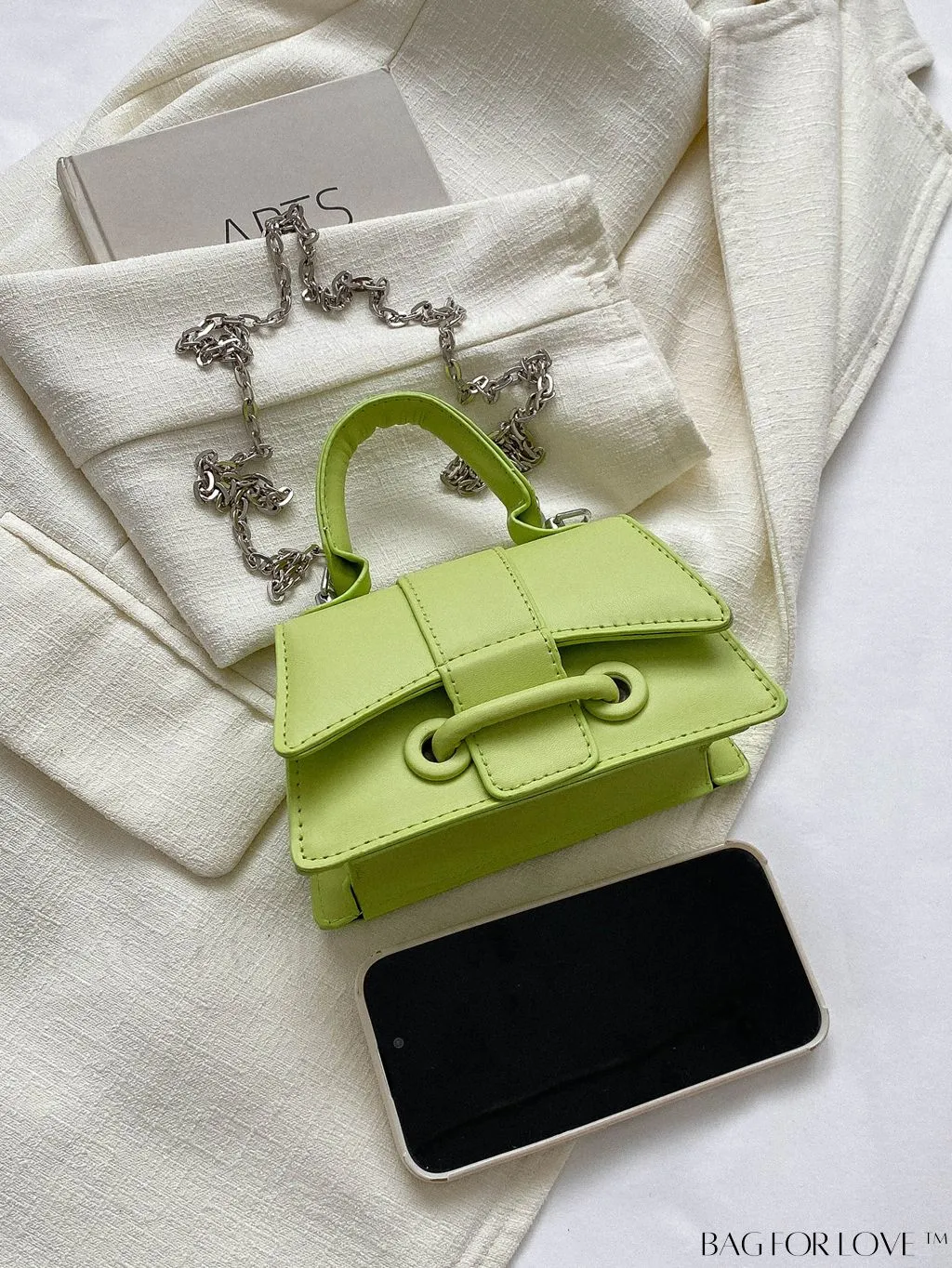 BagForLove - Compact Chain Square Handbag: Perfect for Phones, Lipstick, and Keys
