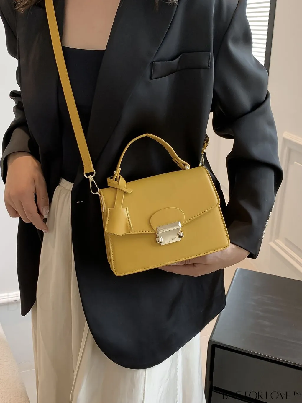 BagForLove - Compact Solid Color Square PU Leather Handbag