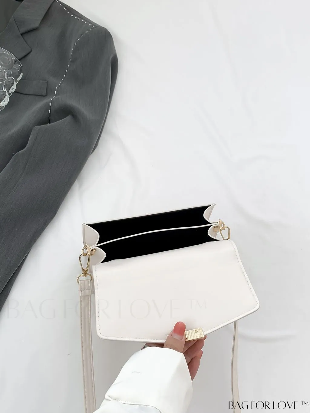 BagForLove - Compact Solid Color Square PU Leather Handbag