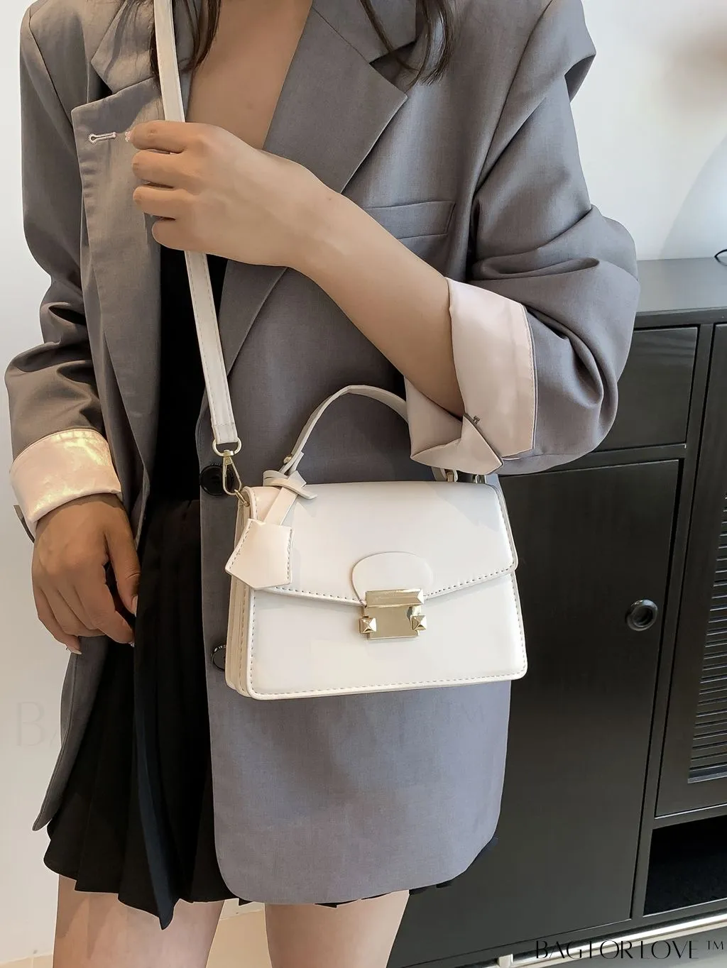 BagForLove - Compact Solid Color Square PU Leather Handbag