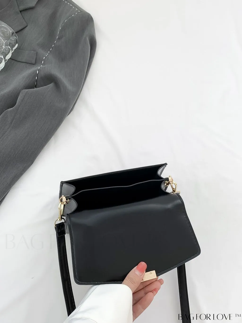 BagForLove - Compact Solid Color Square PU Leather Handbag