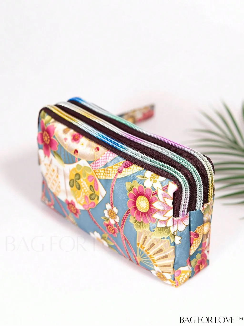 BagForLove - Stylish Floral Print Long Wallet: Waterproof, Zippered & Spacious Coin Purse