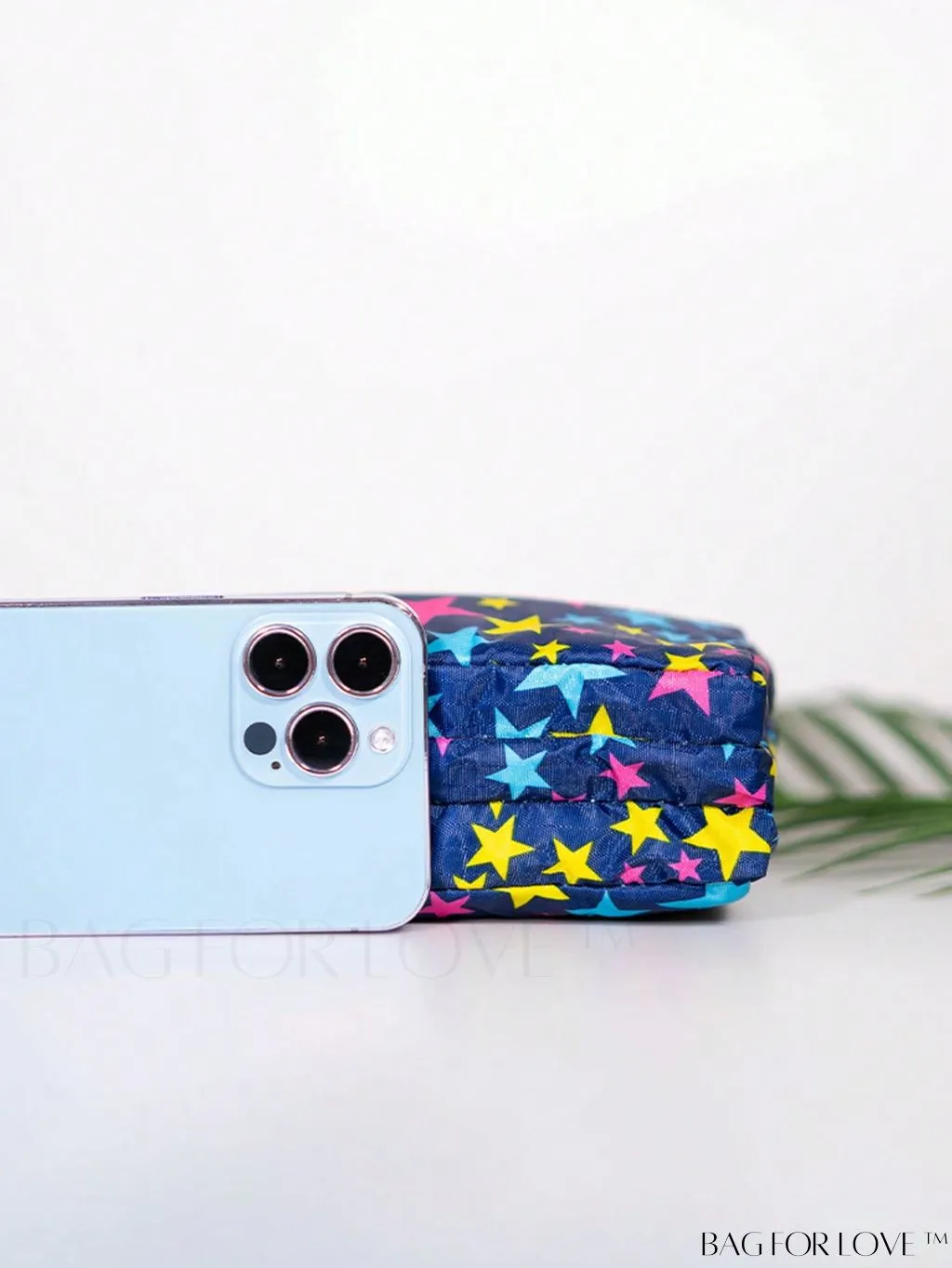BagForLove - Stylish Floral Print Long Wallet: Waterproof, Zippered & Spacious Coin Purse