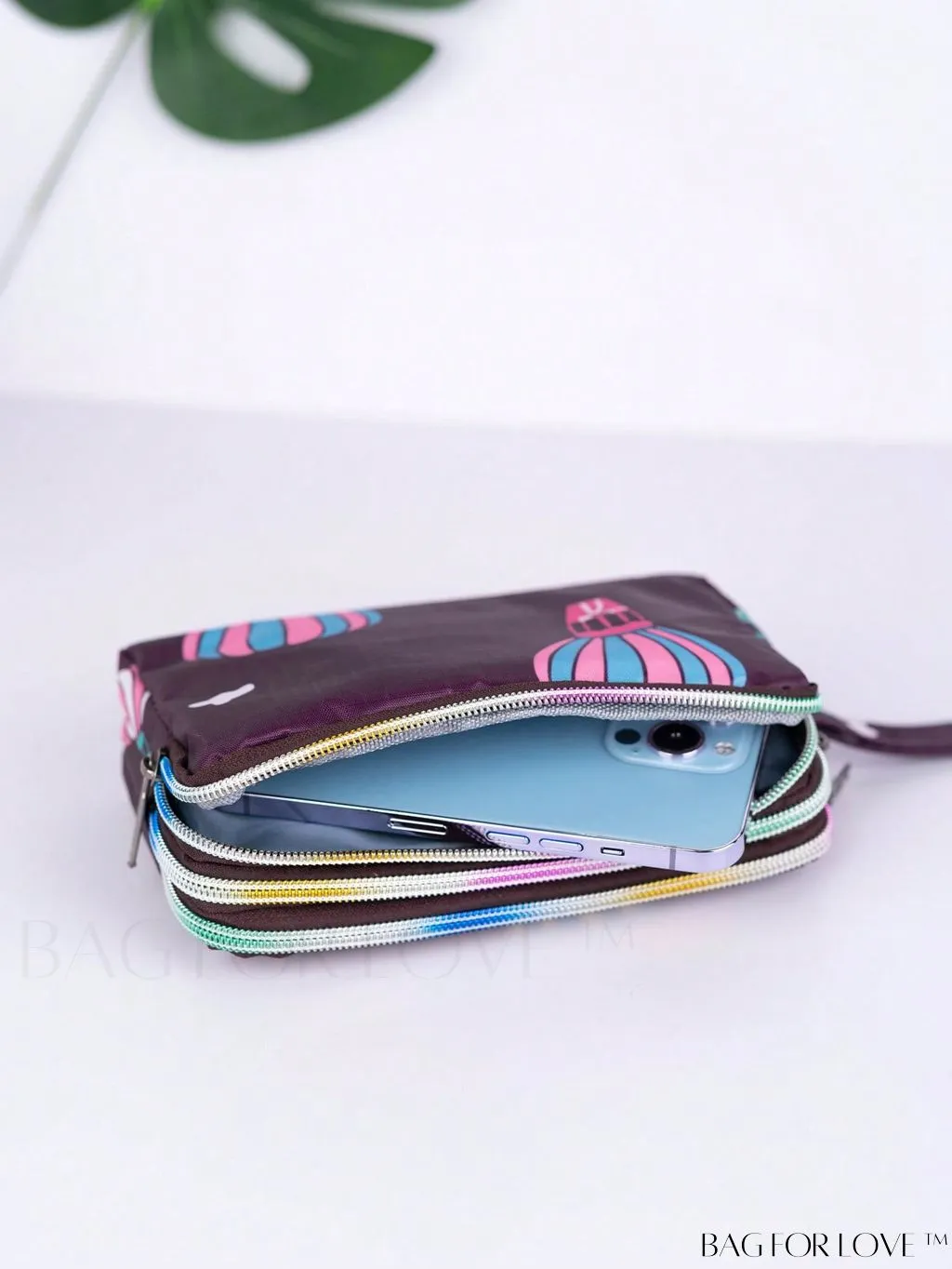 BagForLove - Stylish Floral Print Long Wallet: Waterproof, Zippered & Spacious Coin Purse