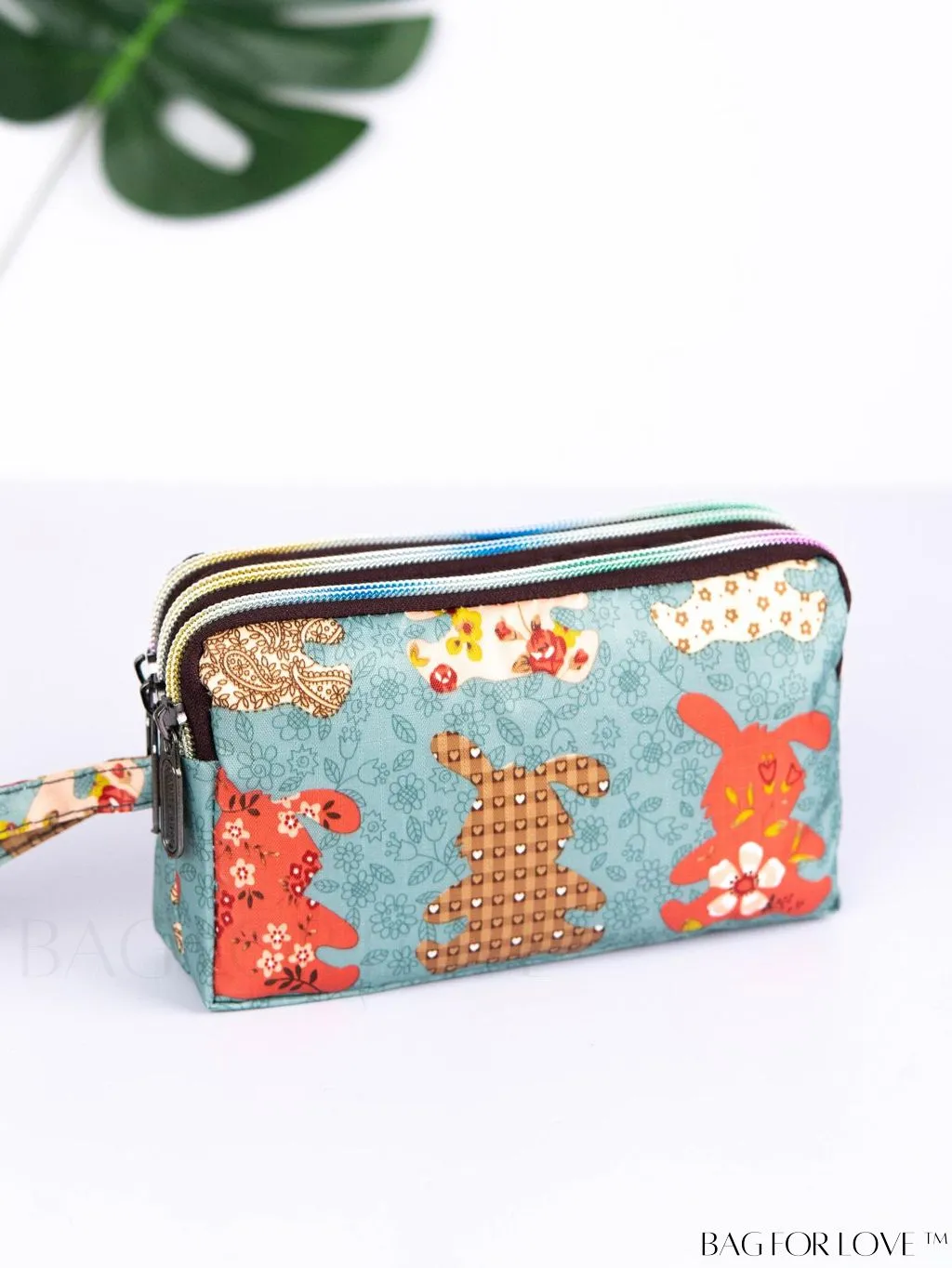 BagForLove - Stylish Floral Print Long Wallet: Waterproof, Zippered & Spacious Coin Purse
