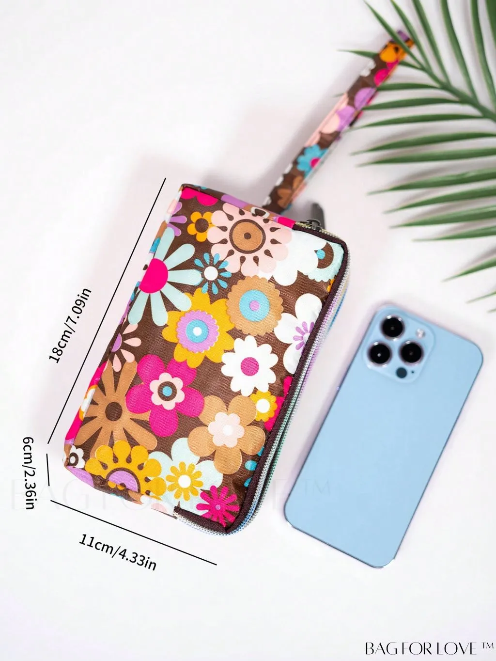 BagForLove - Stylish Floral Print Long Wallet: Waterproof, Zippered & Spacious Coin Purse