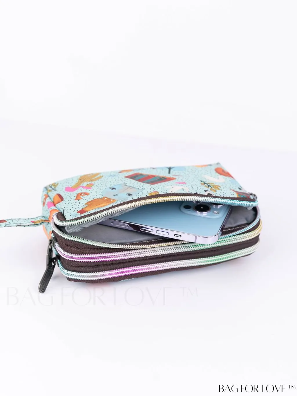 BagForLove - Stylish Floral Print Long Wallet: Waterproof, Zippered & Spacious Coin Purse