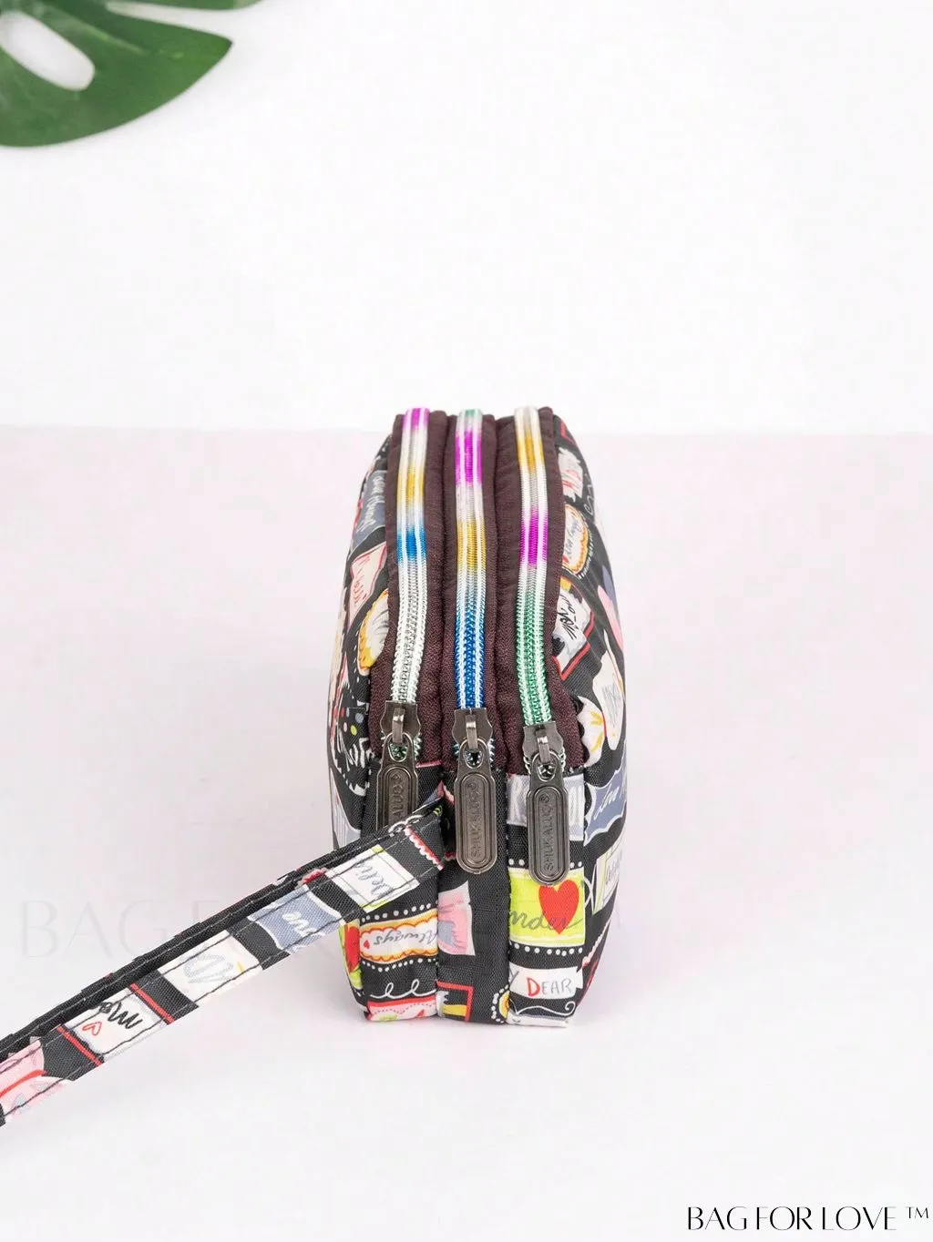 BagForLove - Stylish Floral Print Long Wallet: Waterproof, Zippered & Spacious Coin Purse