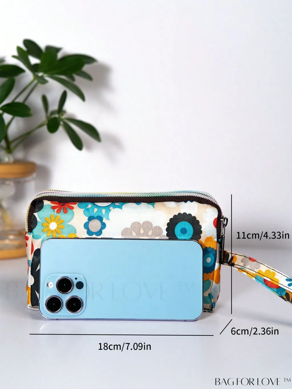 BagForLove - Stylish Floral Print Long Wallet: Waterproof, Zippered & Spacious Coin Purse