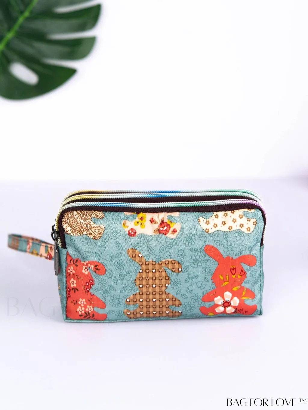 BagForLove - Stylish Floral Print Long Wallet: Waterproof, Zippered & Spacious Coin Purse