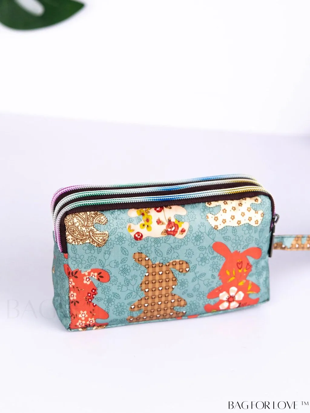 BagForLove - Stylish Floral Print Long Wallet: Waterproof, Zippered & Spacious Coin Purse
