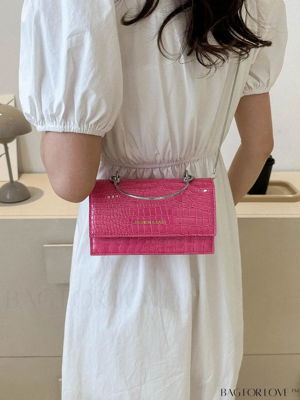 BagForLove - Stylish Party-ready Handbag in Solid Color