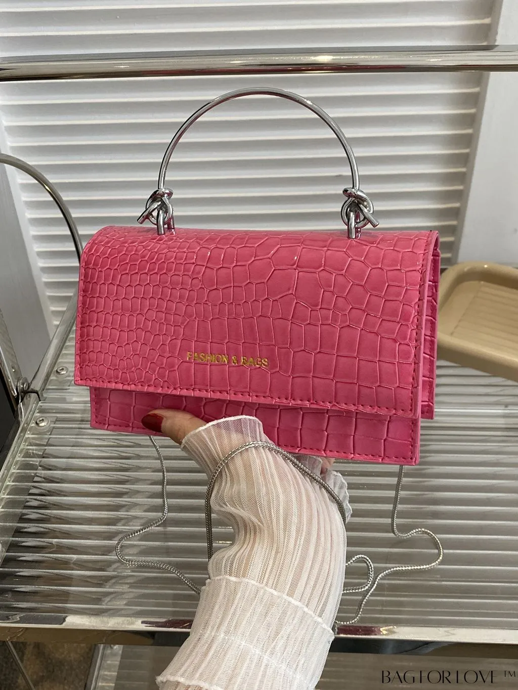 BagForLove - Stylish Party-ready Handbag in Solid Color
