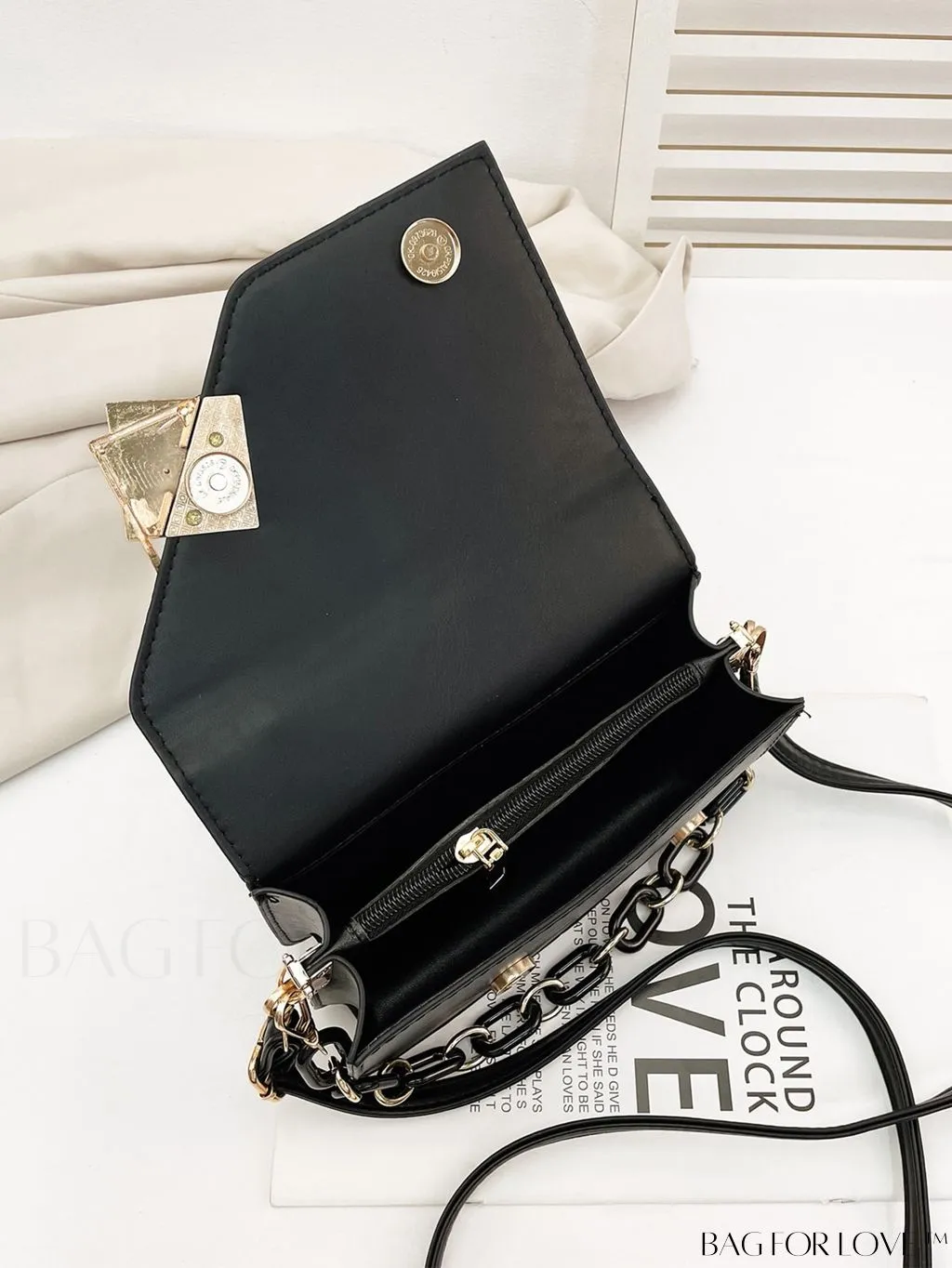 BagForLove - Versatile Travel Bag with Separate Dry/Wet Compartments, Shoulder Crossbody Design