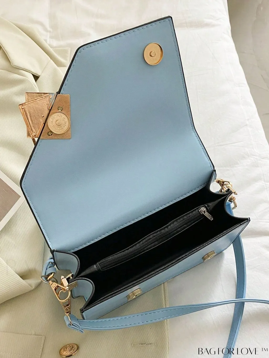BagForLove - Versatile Travel Bag with Separate Dry/Wet Compartments, Shoulder Crossbody Design