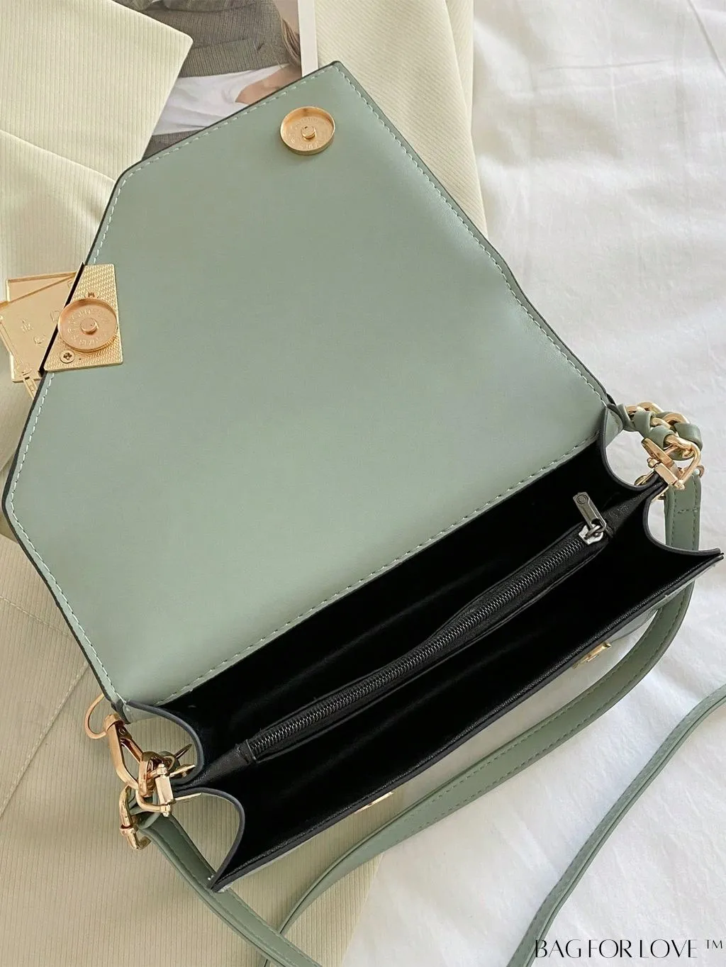 BagForLove - Versatile Travel Bag with Separate Dry/Wet Compartments, Shoulder Crossbody Design