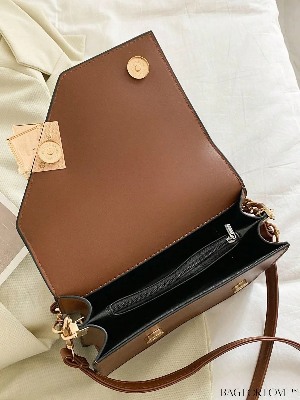 BagForLove - Versatile Travel Bag with Separate Dry/Wet Compartments, Shoulder Crossbody Design
