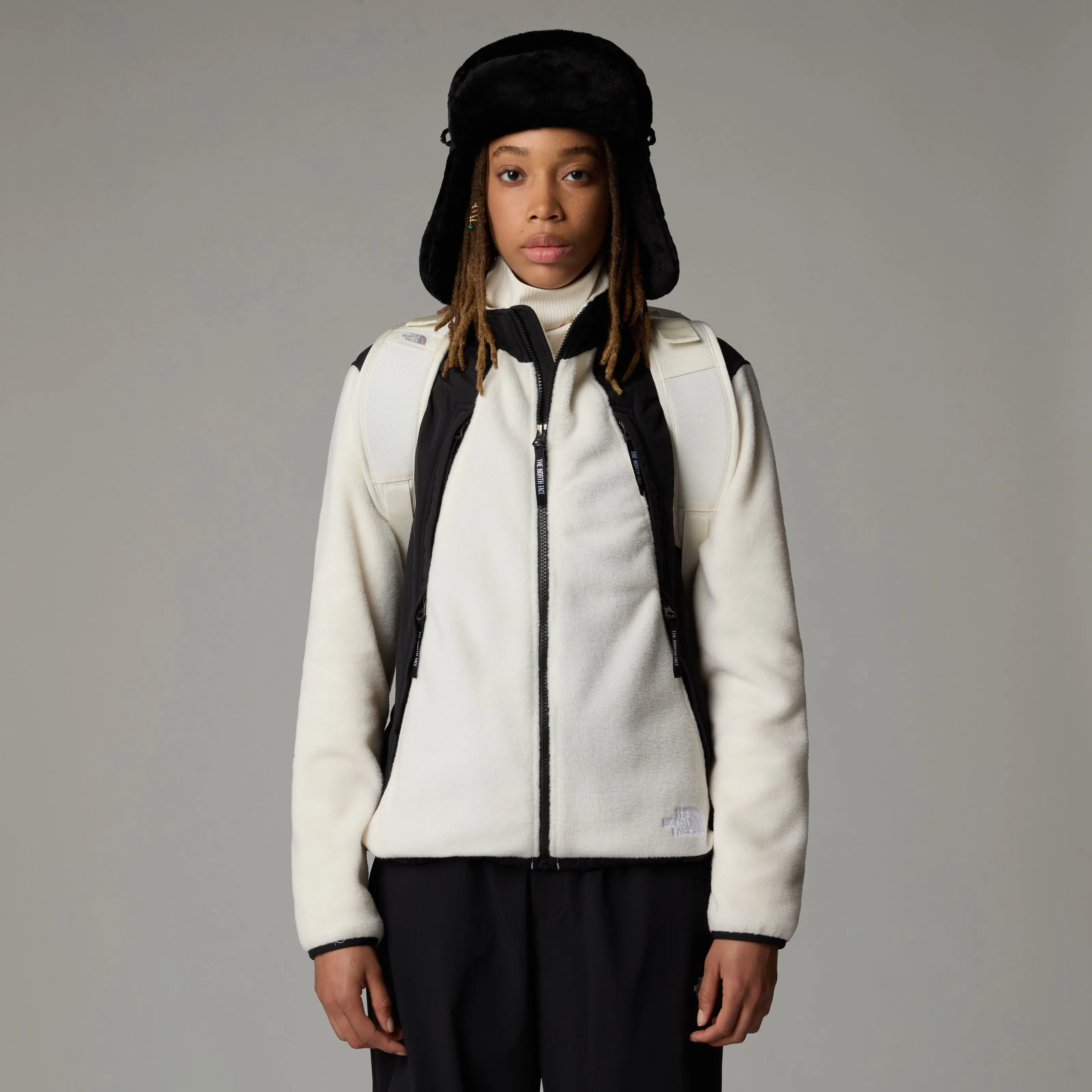 Base Camp Duffel Small - White Dune
