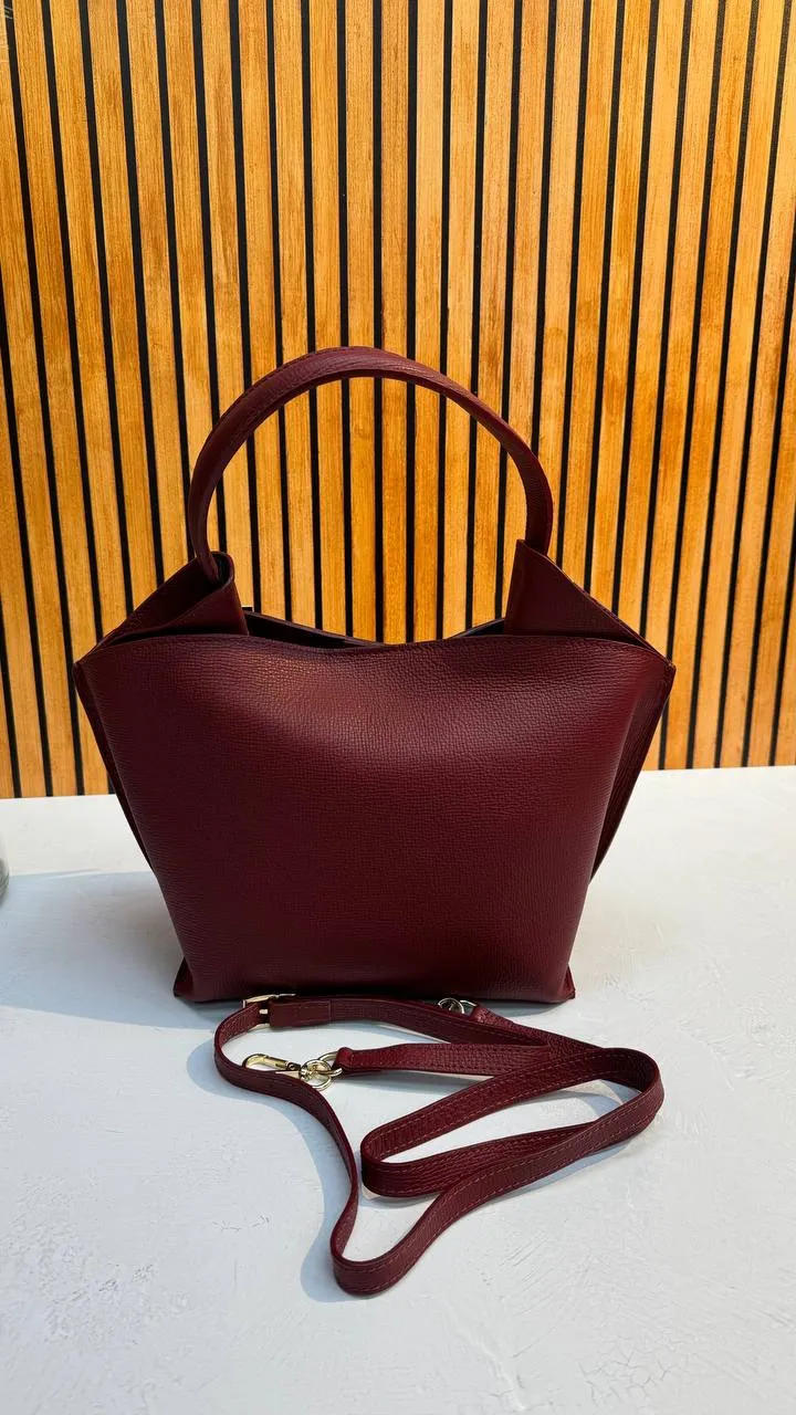 Bellissima Forma — Italian Elegance in Every Curve. Italy