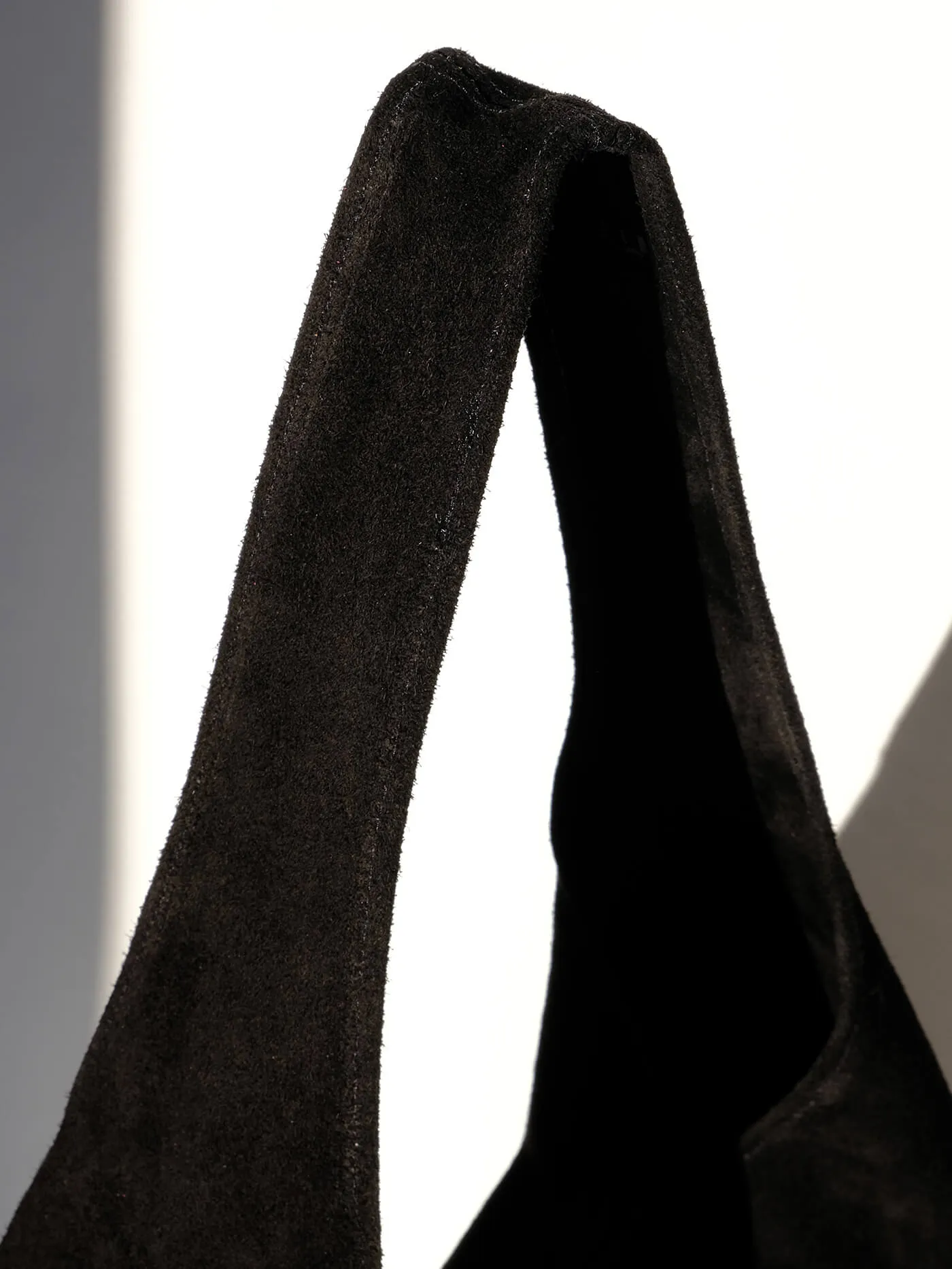 Camilla Suede Tote Bag in Black