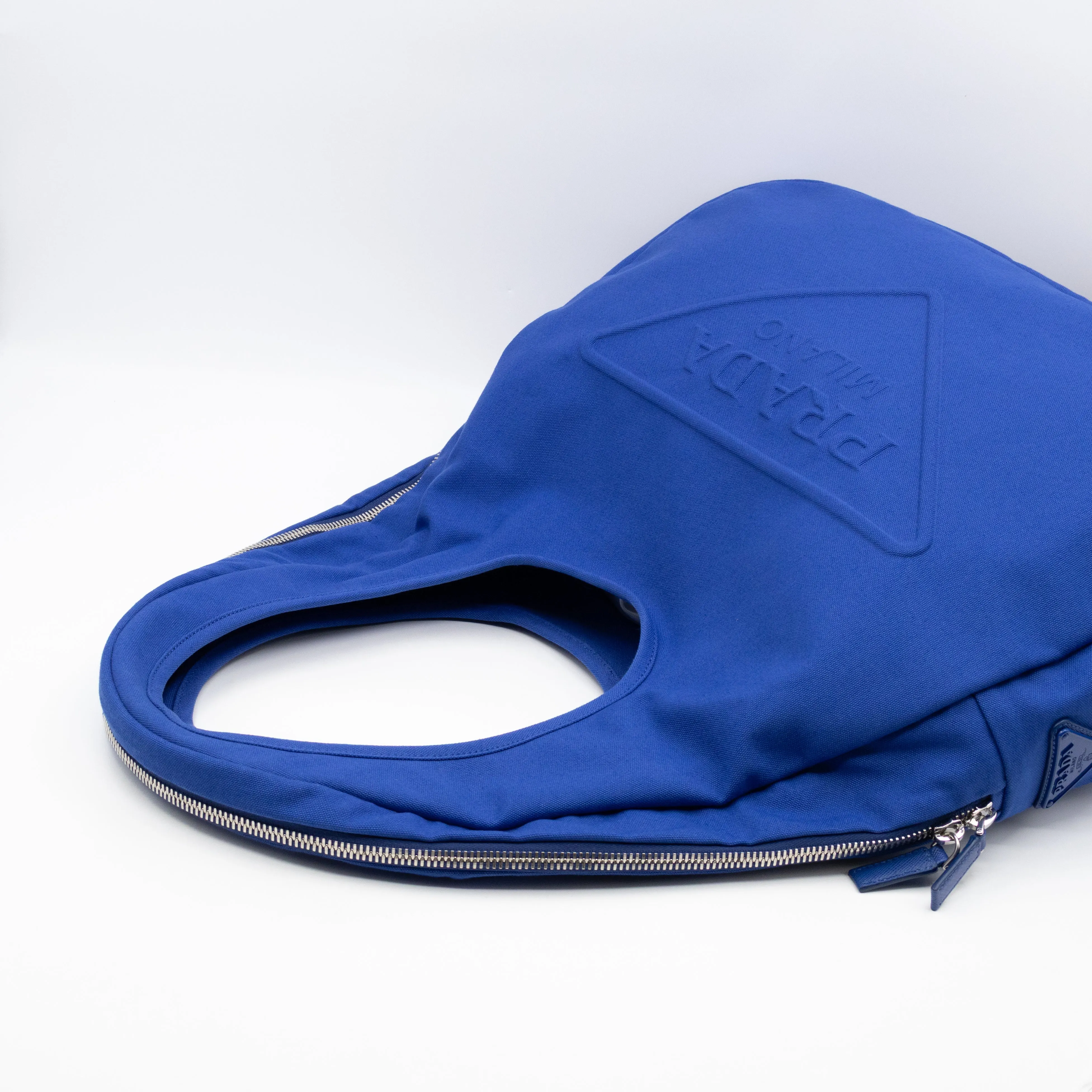 Canapa Logo Embossed Slouchy Tote Cobalto Canvas