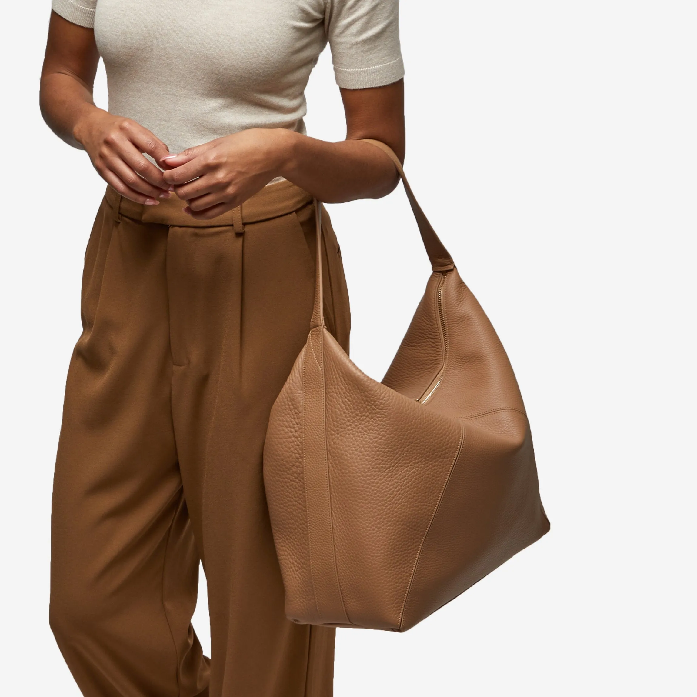 Ciera Maxi Hobo Camel