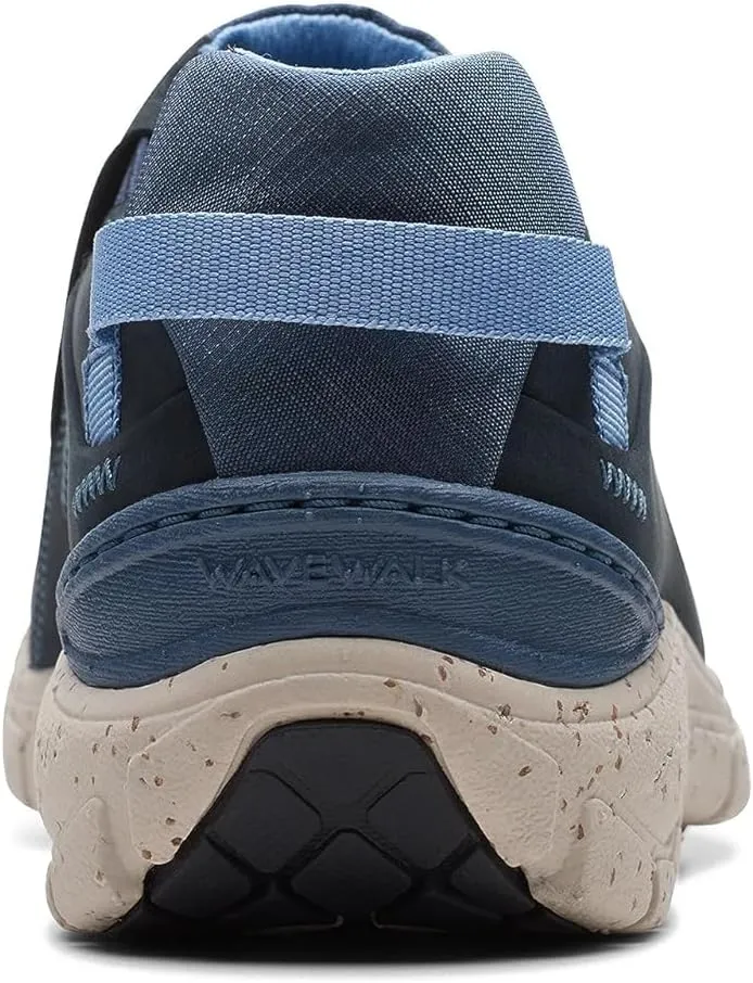 Clarks Women's Wave Plateau Oxford