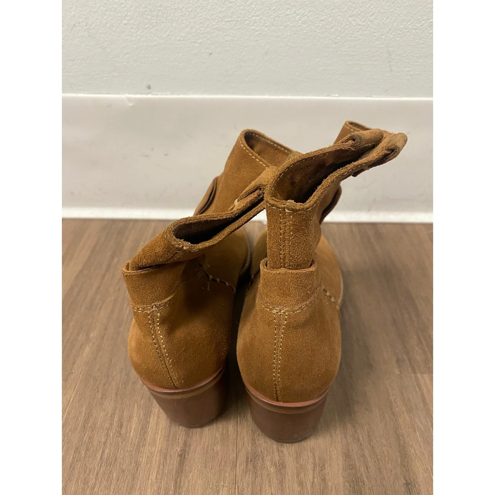 Dolce Vita Slouchy Suede Ankle Boots Sz 8.5