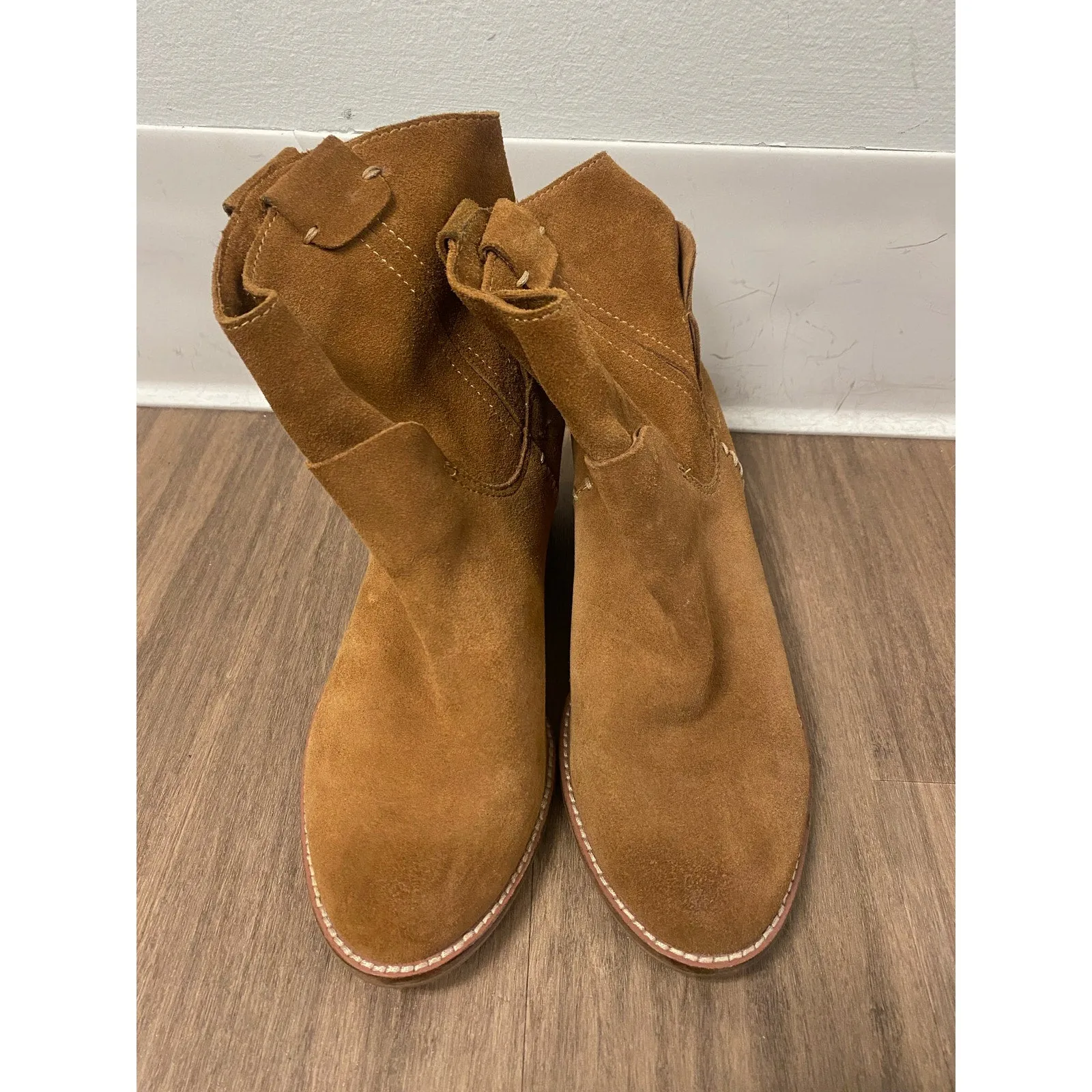 Dolce Vita Slouchy Suede Ankle Boots Sz 8.5