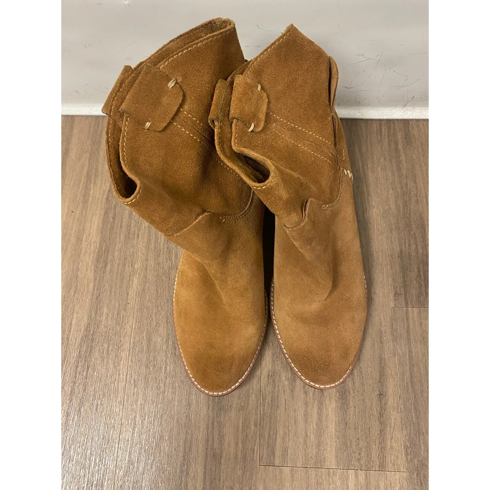 Dolce Vita Slouchy Suede Ankle Boots Sz 8.5