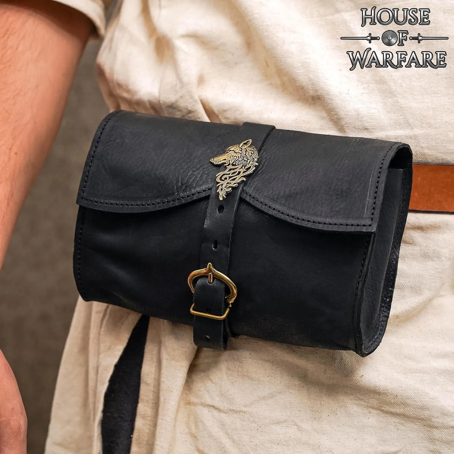Full Grain Leather Belt Bag for Men & Women | Handmade Medieval LARP Pouch with Buckle for Cosplay & Renaissance Fair (Adventurer Wolf Bag)