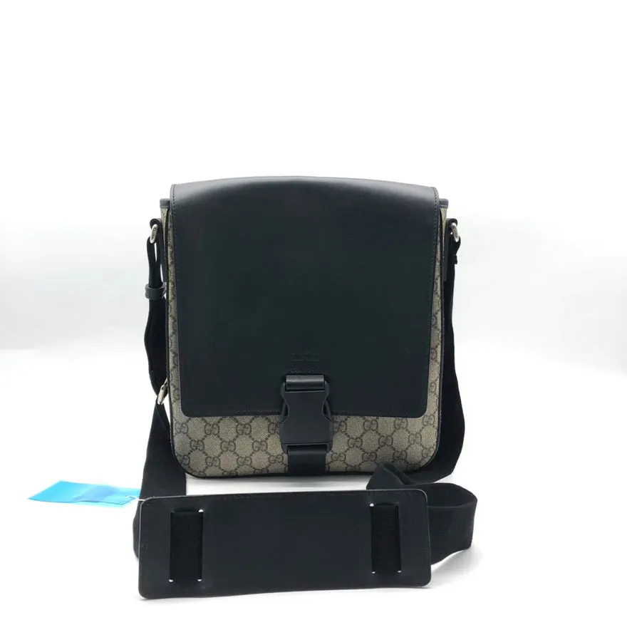 Gucci Messenger Bag Beige and Black Shoulder Bag