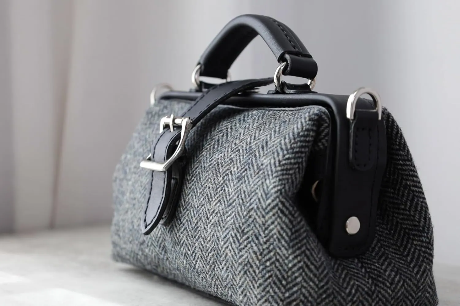 Harris Tweed Lady's Wool Leather Doctor Bag Women Crossbody Bag, Top Handle Bag, Long Strap Purse, Shoulder Bag every day carry (black)