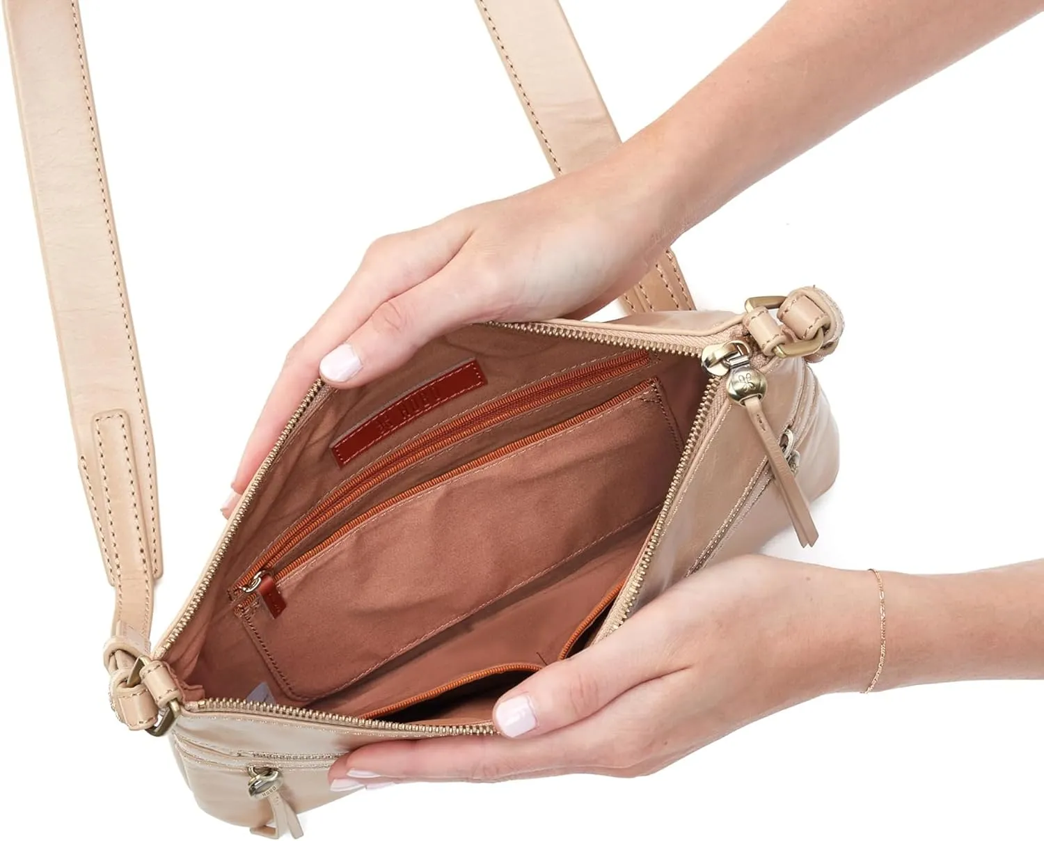 HOBO Billie Crossbody