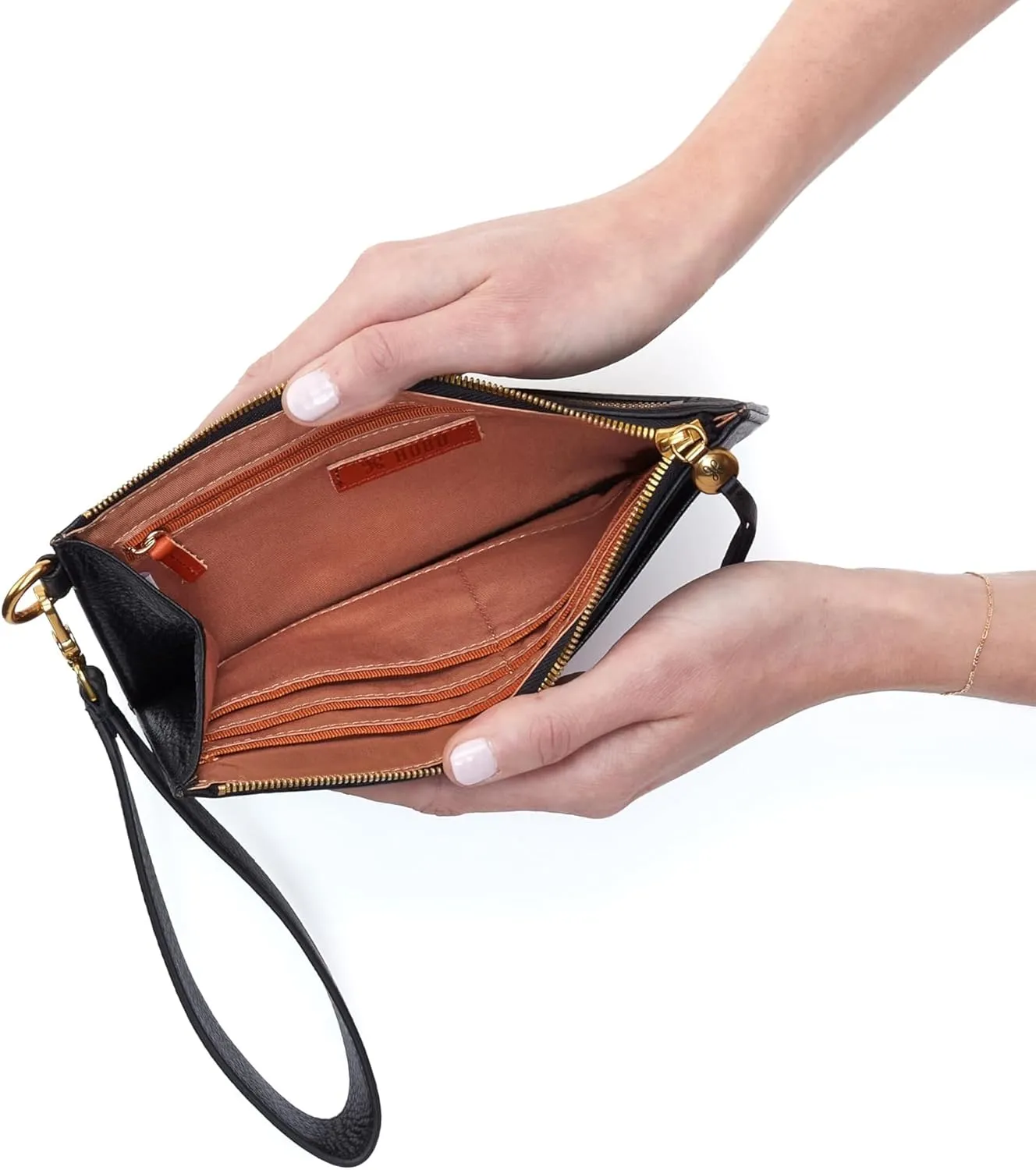 HOBO Hart Wristlet