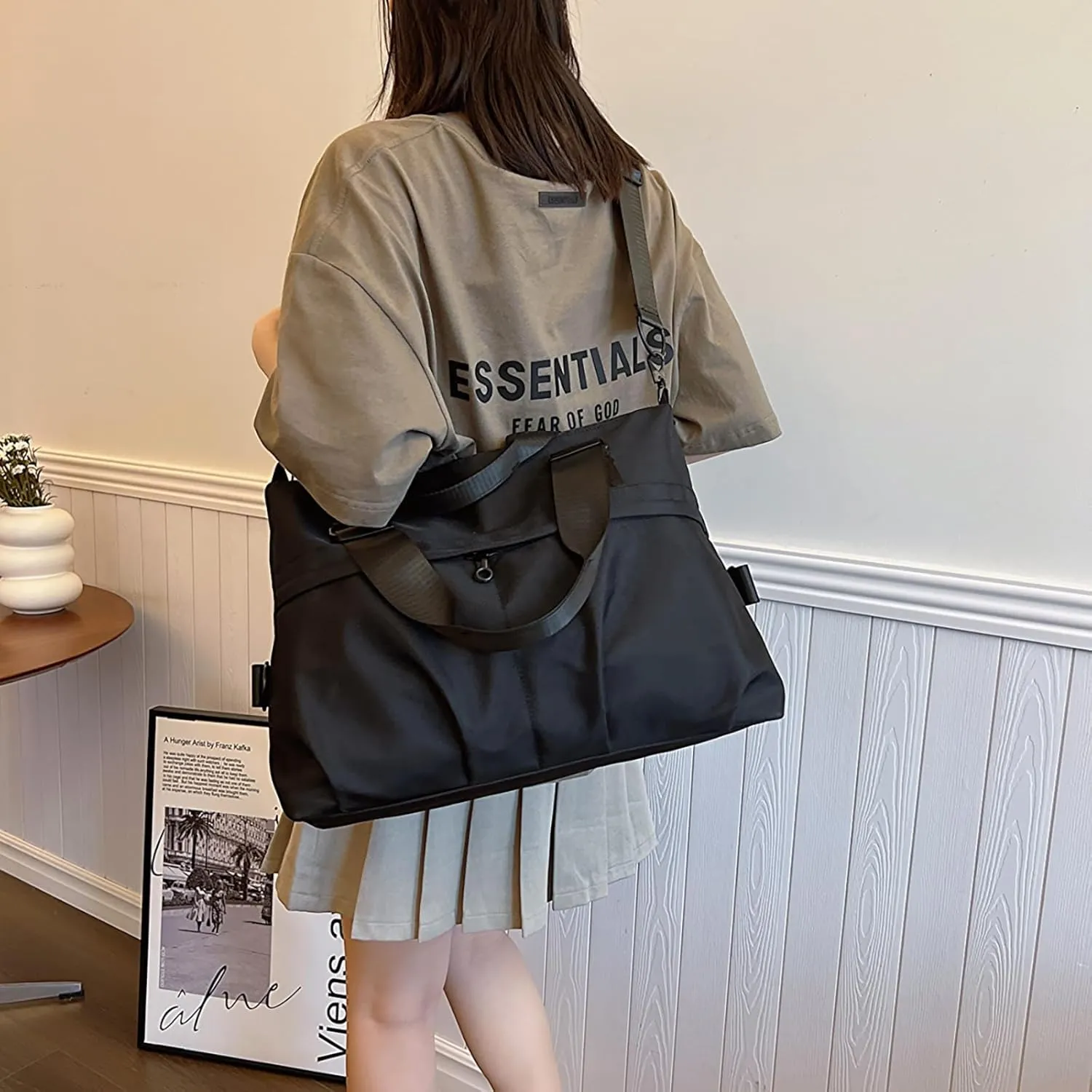 IHAYNER Travel Weekender Bags for Women, Duffle Bag with Laptop Compartment, Carry On Overnight Bag with Luggage Sleeve, Black