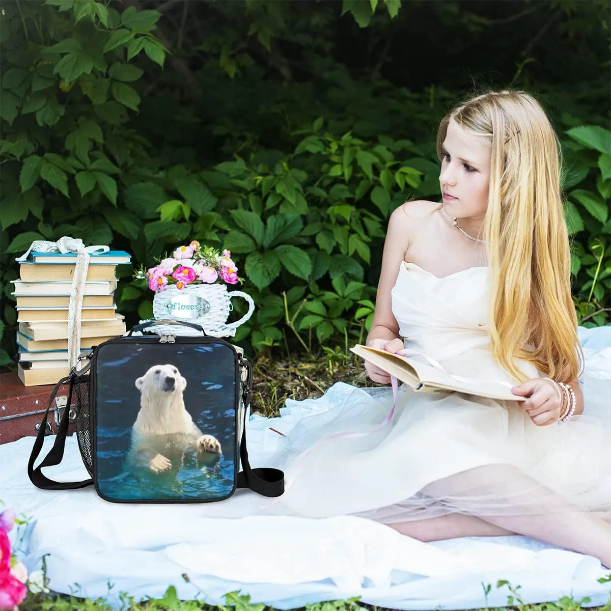 Insulated Lunch Bag for Kids Boys Girls, Cute Polar Bear Lunch Box with Shoulder Strap, Durable Reusable Waterproof Thermal Cooler Bag for School Work Picnic Travel Meal Prep Bag