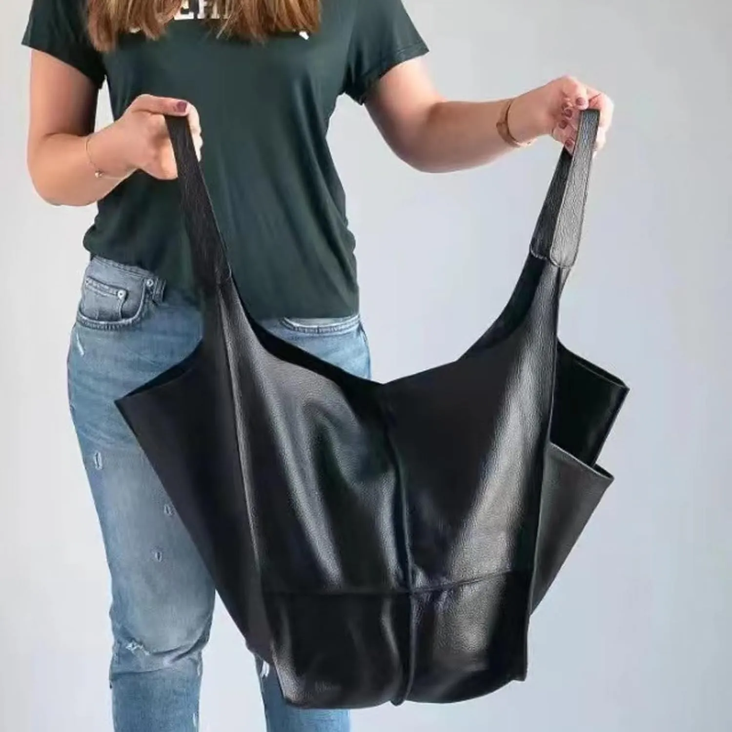 Large Tote Bag for Women Soft Leather Ladies Bucket Purse Portable Large Capacity Handbag for Gym, Travel, Work, Shopping