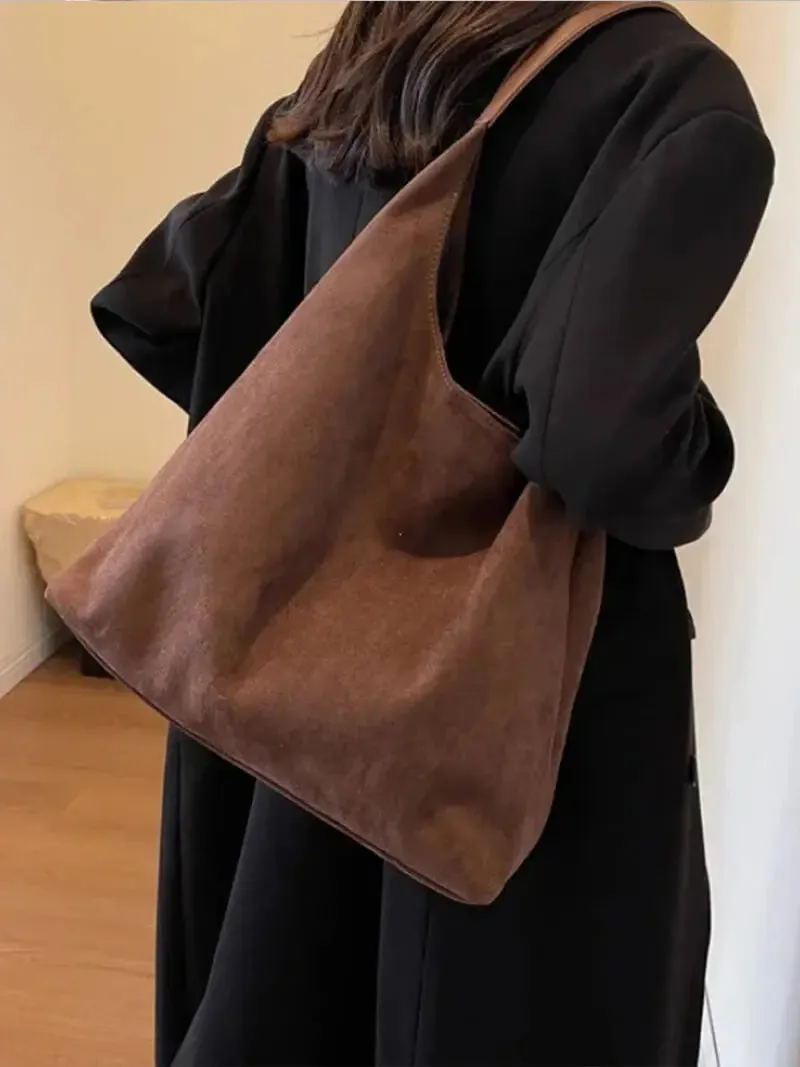Minimalist Suede Hobo Bag – Effortlessly Chic