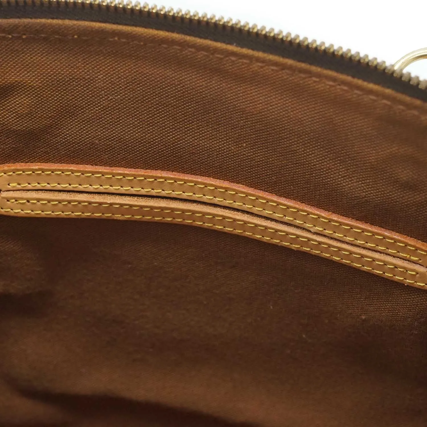 Monogram Alma 30