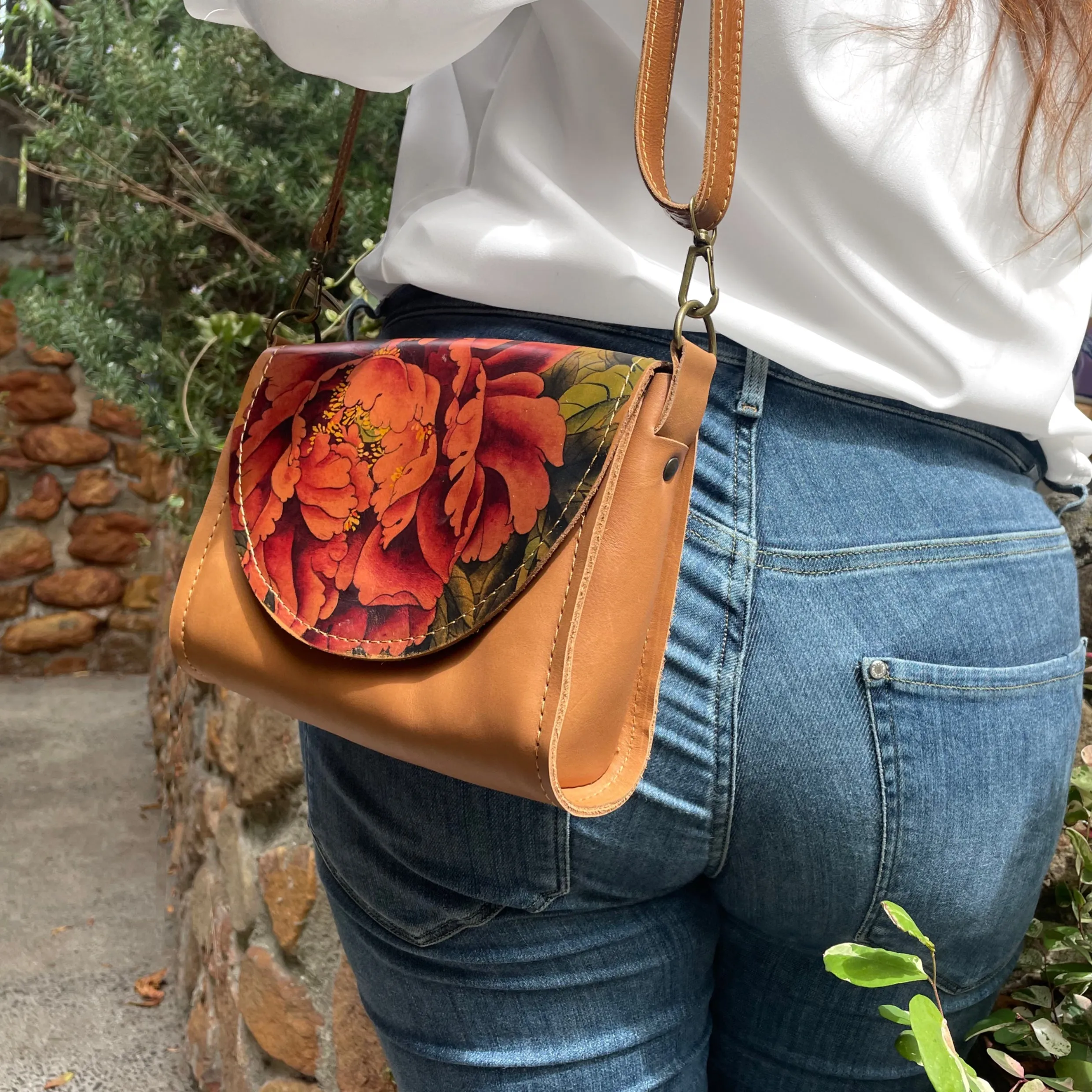 Natural Peonies - Messenger bags