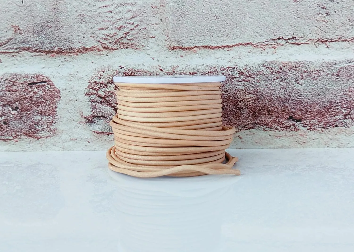 Round Genuine Leather String Cord, Rope for Jewelry Making, Necklaces, Bracelets, Kumihimo Braiding, Wraps, Crafts and Hobby Projects (Distressed Natural, 2.0 MM)