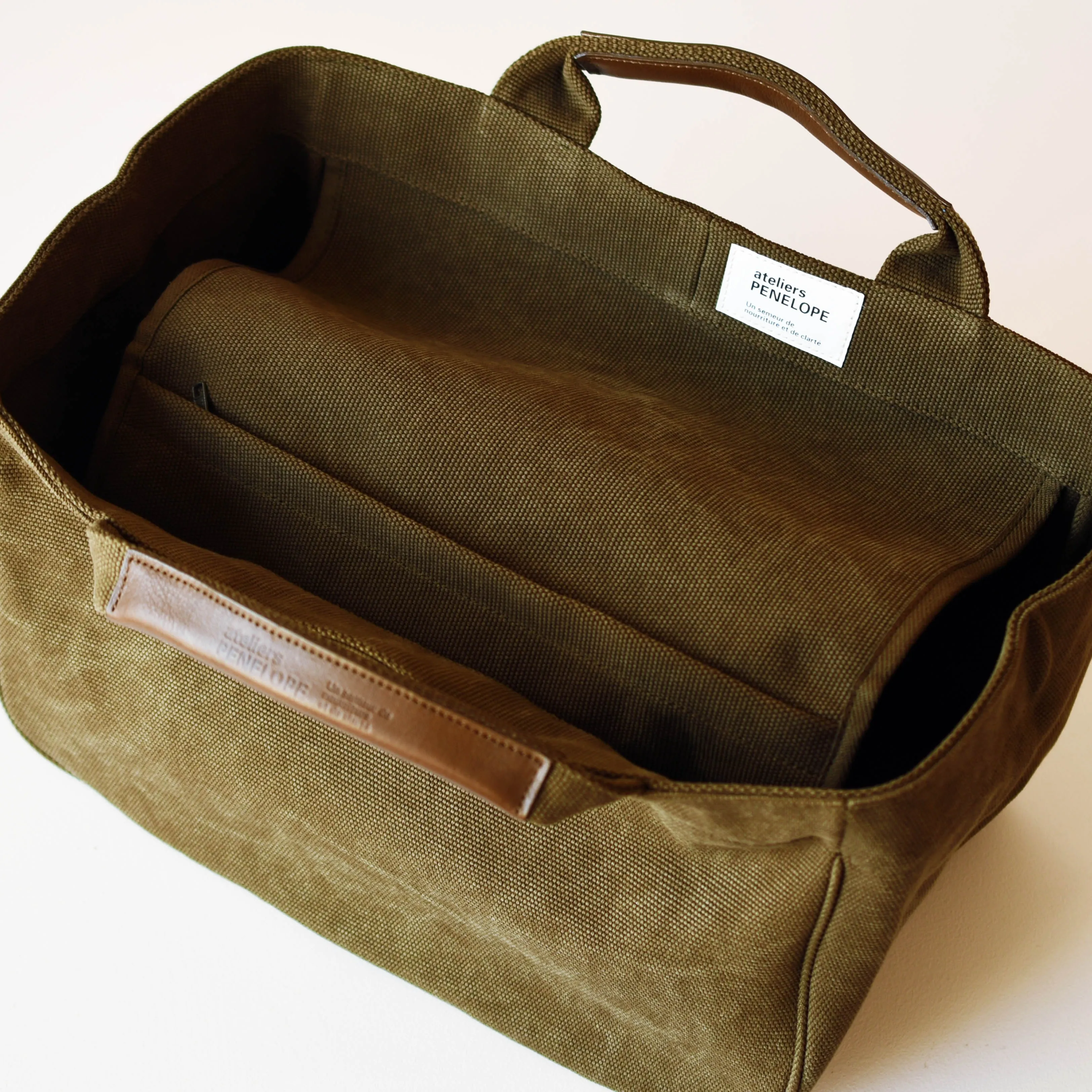 Shallow tote bag - Mira