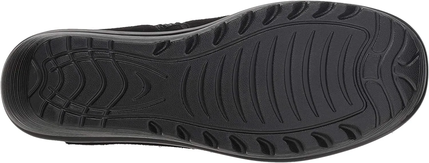 Skechers Women's Parallel Ditto Asymmetrical Collar Suede Bootie