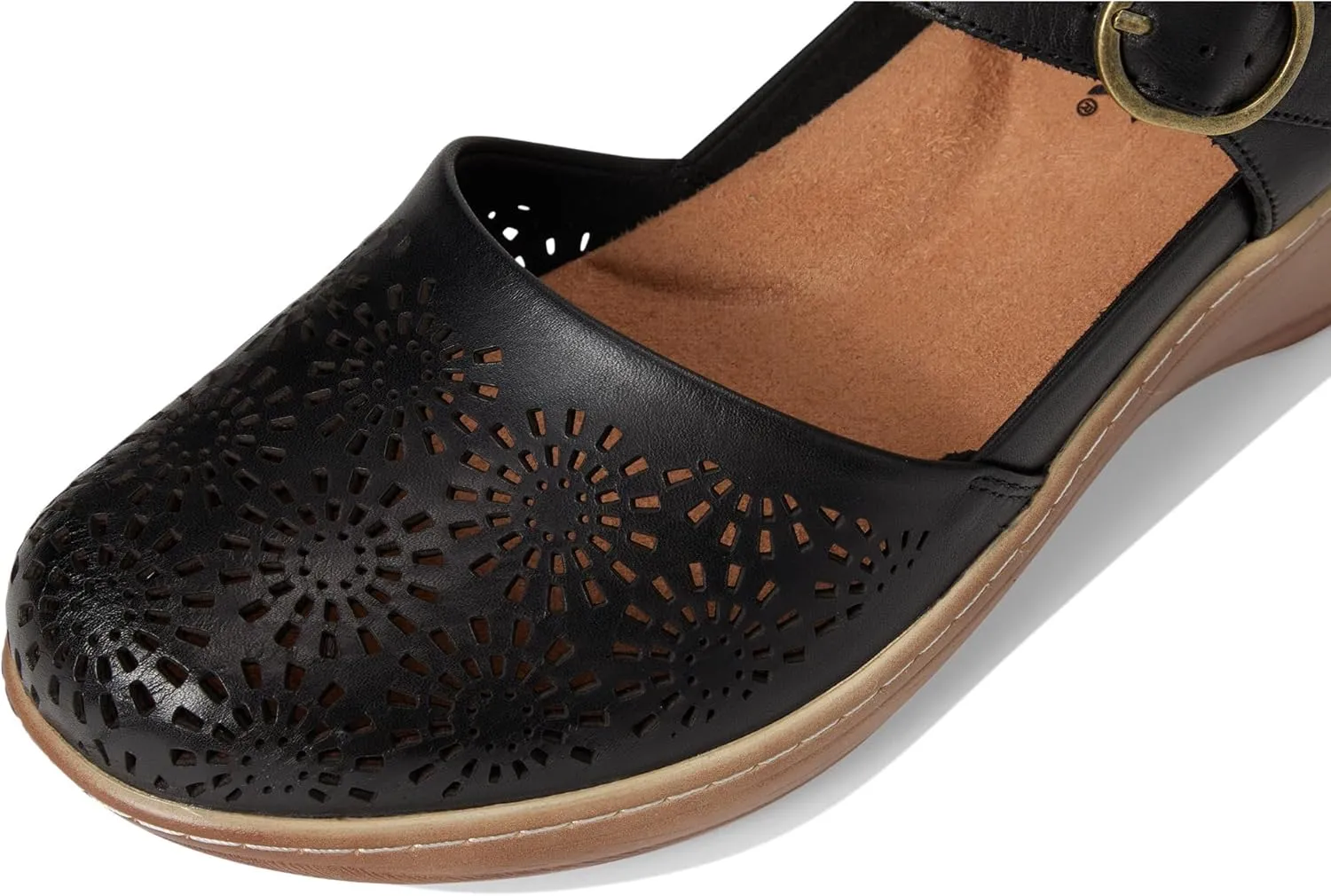 SoftWalk Women's Mabelle Perf Clog