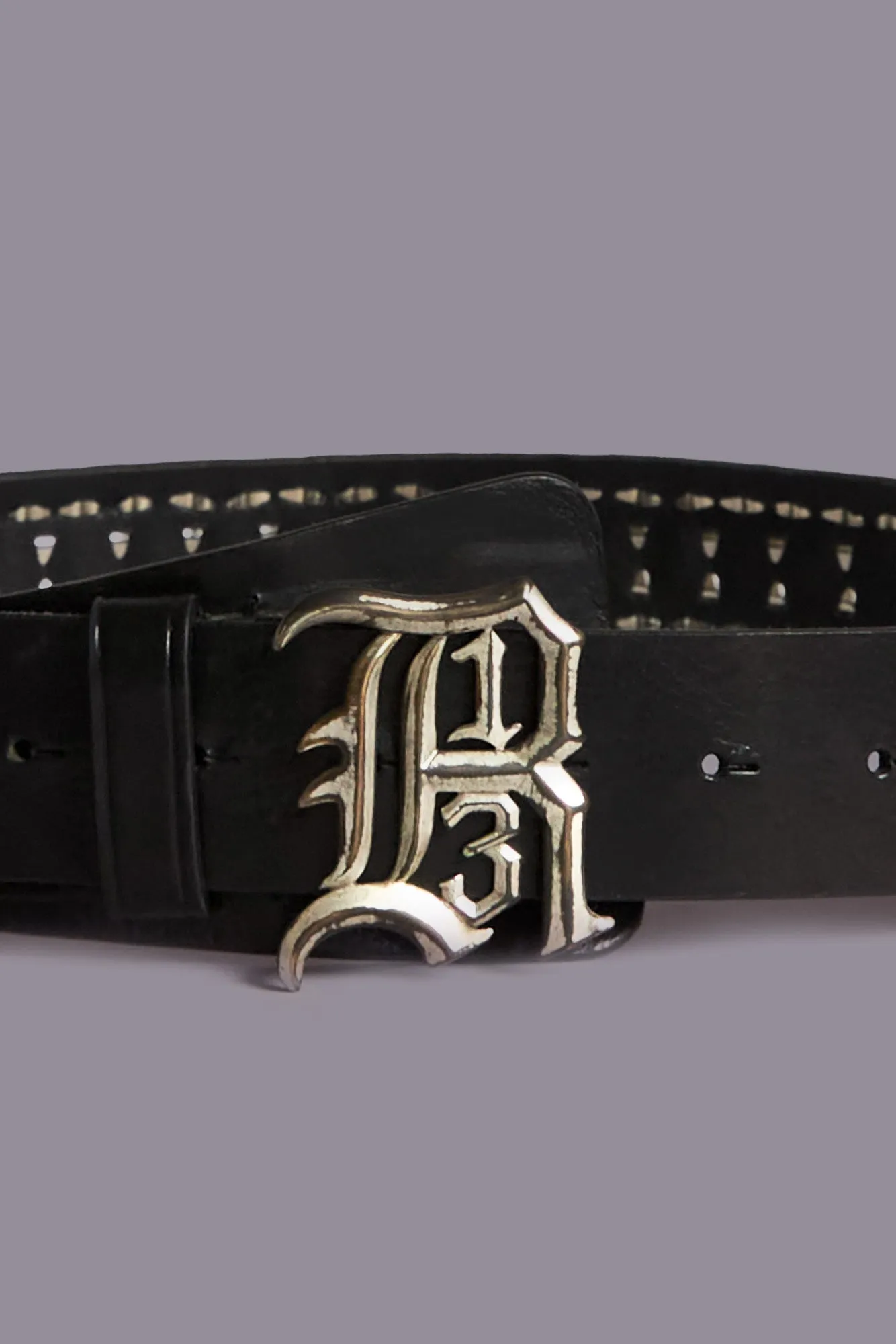STUDDED R13 LOGO BUCKLE BELT - BLACK